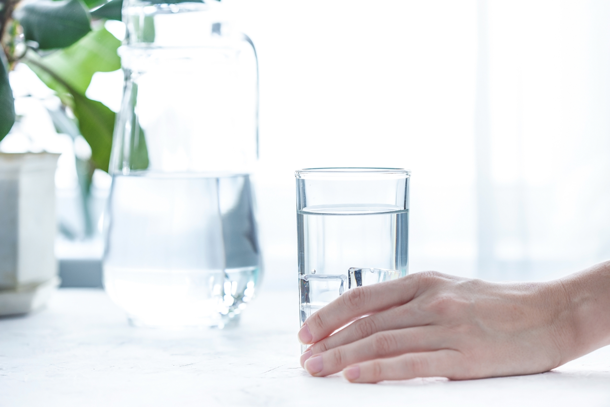 água gelada ou natural mata mais a sede?